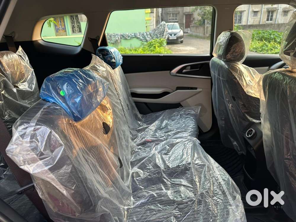 Kia Carens 1.5 Prestige 7 Str, 2025, Petrol