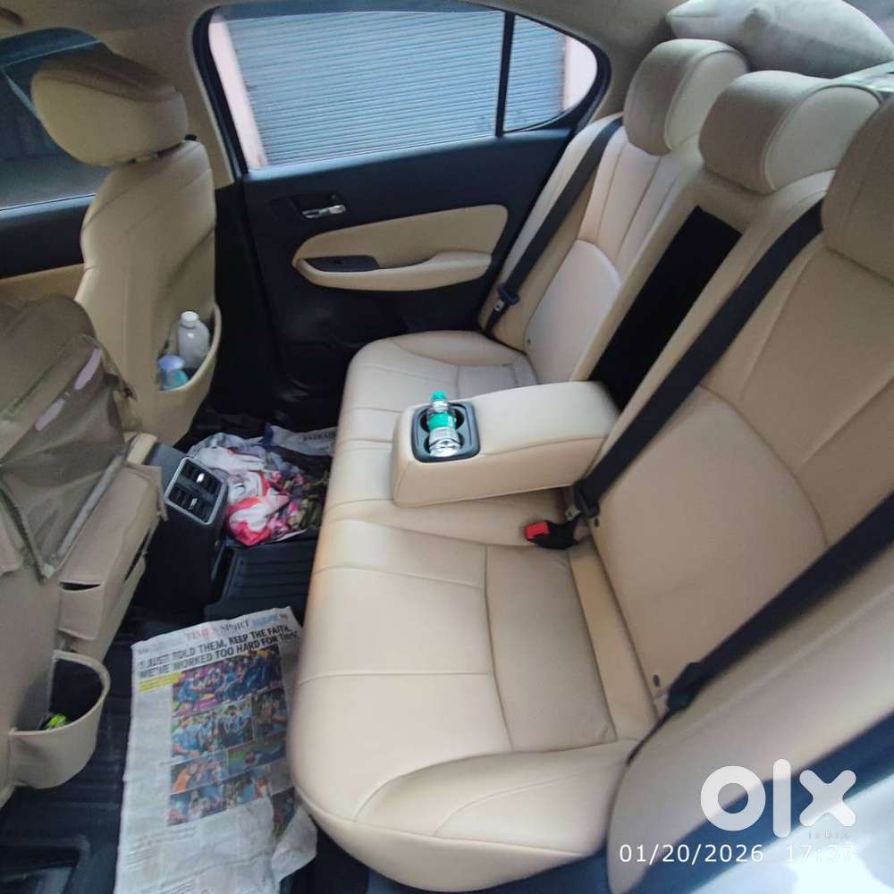 White Top End Automatic Petrol Honda City Car 5th Generation Zx Cvt I
