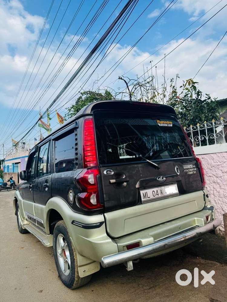 Mahindra Scorpio 2011 Top Model