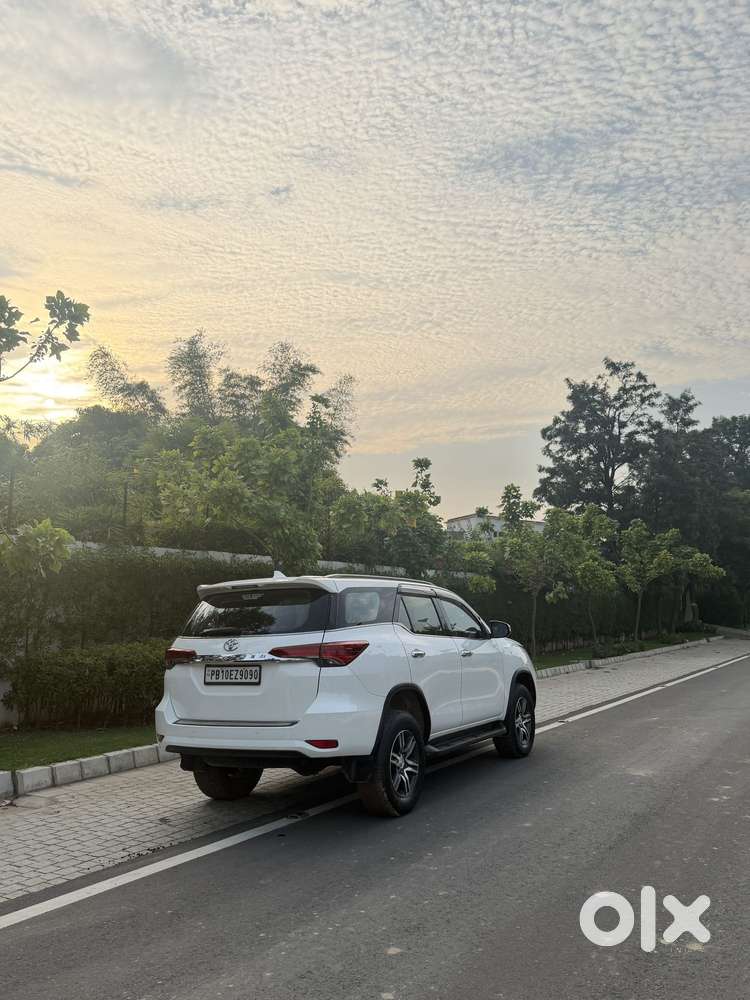 Toyota Fortuner 2.8 2wd At, 2016, Diesel