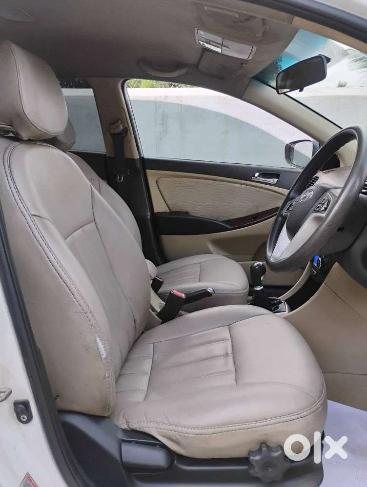 Hyundai Verna Fluidic 1.6 Crdi Sx Opt, 2011, Diesel