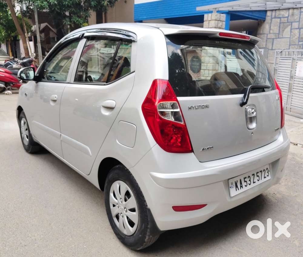 Hyundai I10 Sportz At, 2012, Petrol