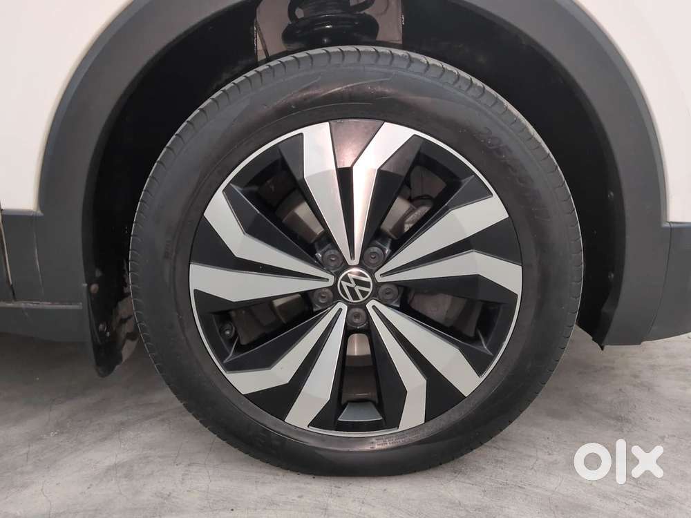 Volkswagen Taigun Topline 1.0 Tsi At (electric Seats), 2022, Petrol