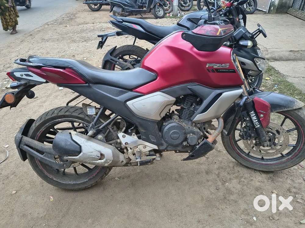 Red Fz S Fi V3 Price Yamaha FZ- S FI Explore Price, Specs, Colours