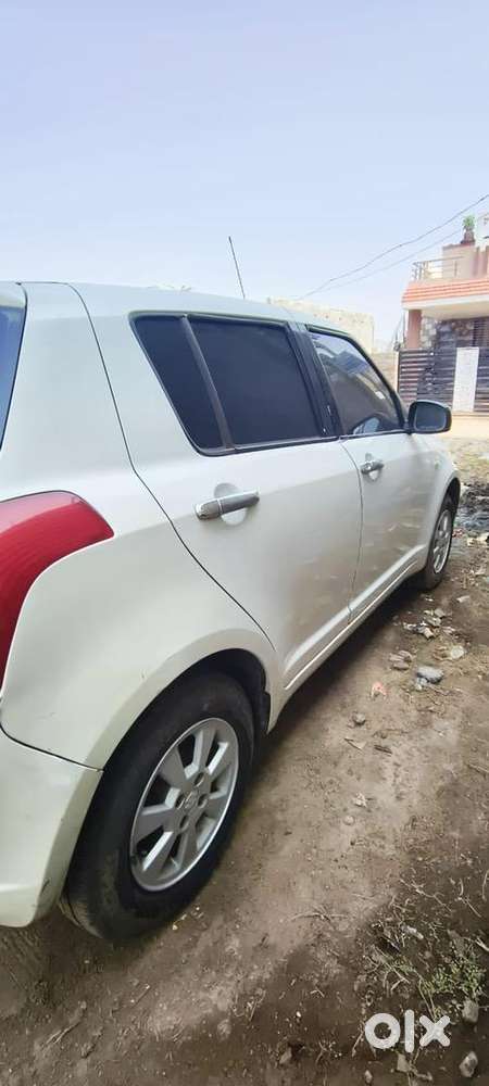 Maruti Suzuki Swift 2007 Petrol Well Maintained