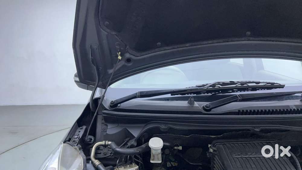 Maruti Suzuki Ertiga Vxi At, 2016, Petrol