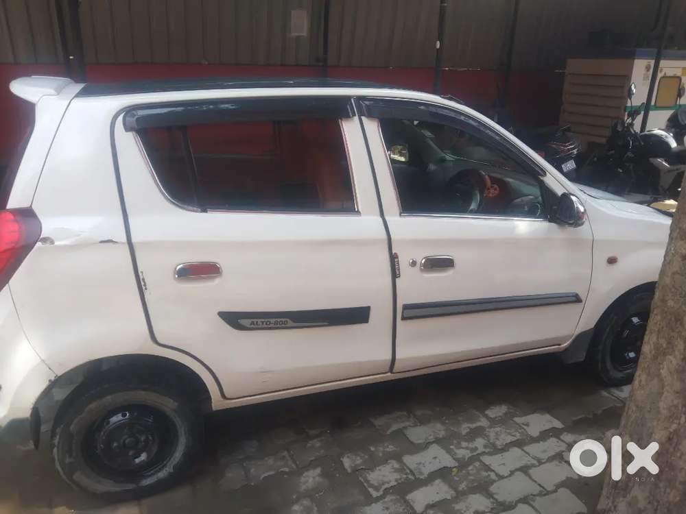 Maruti Suzuki 800 2015