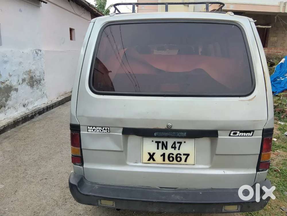 Maruti Suzuki Omni 8 Seater 2010