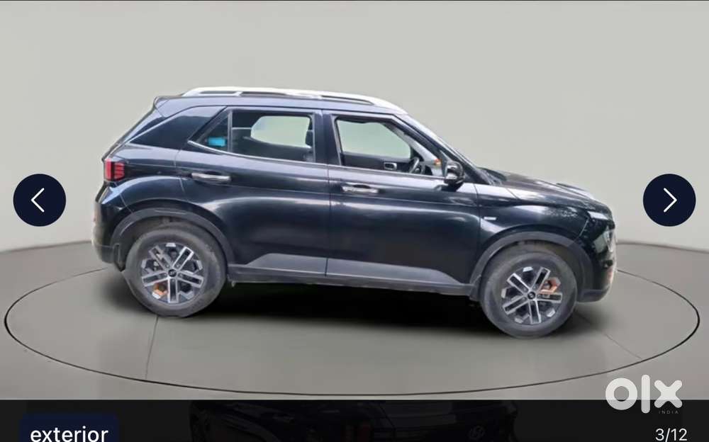 Hyundai Venue Petrol 2023