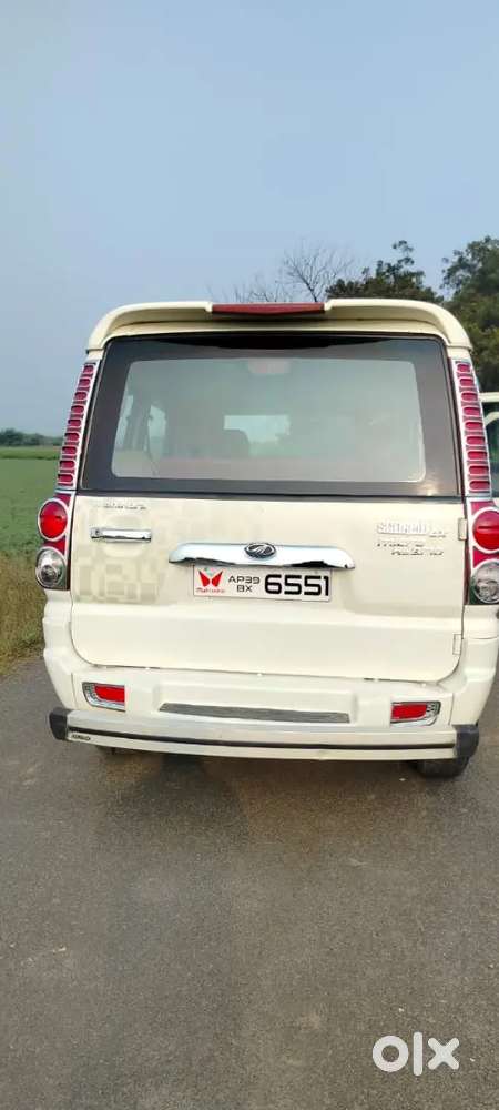 Mahindra Scorpio 2014 Diesel 140000 Km Driven