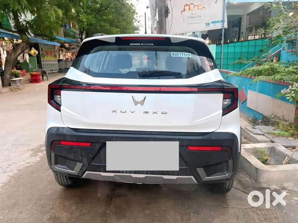 Mahindra Xuv 3xo 2025 Petrol 20003 Km Driven