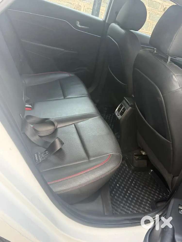 Hyundai Verna 2023 Sx O