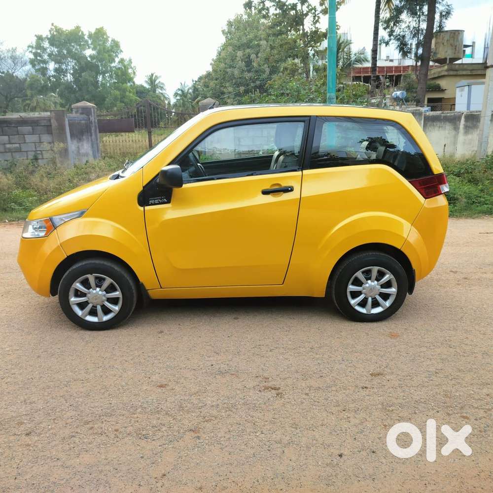 Mahindra e2o Premium, 2015, Electric