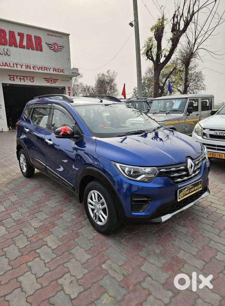 Renault Triber Rxt, 2022, Petrol