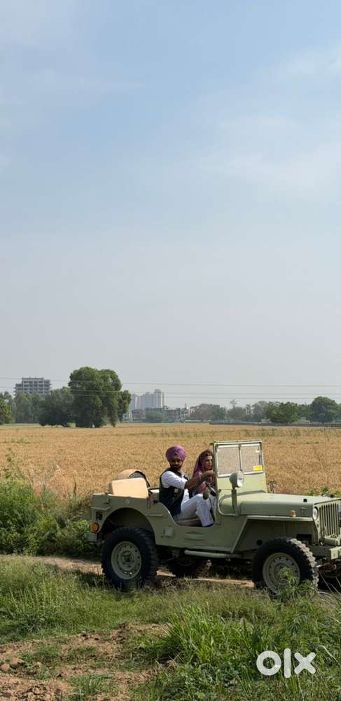 Mahindra Jeep4/4 2014