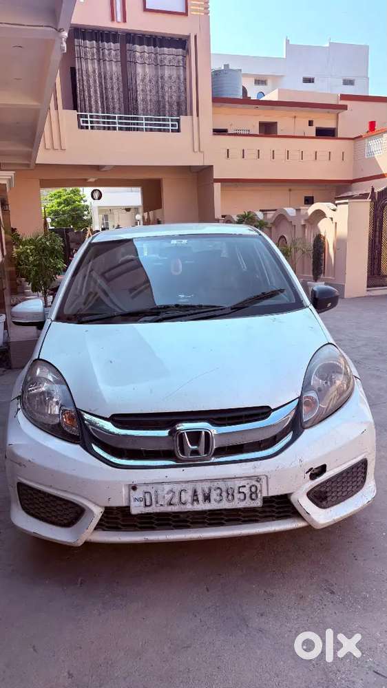 Honda Amaze 2017 Cng & Hybrids Well Maintained