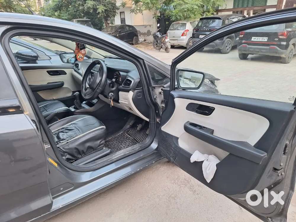 Tata Altroz 1.2 Xe 2022 Manual