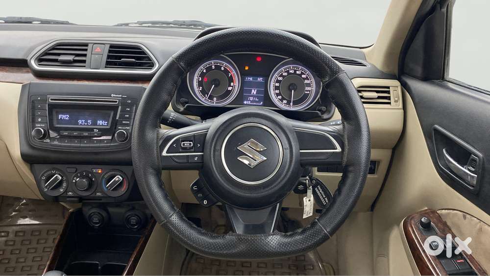 Maruti Suzuki Swift Dzire Amt Vxi, 2017, Petrol