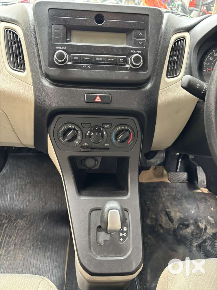 Maruti Suzuki Wagon R 1.0 Vxi Amt, 2019, Petrol