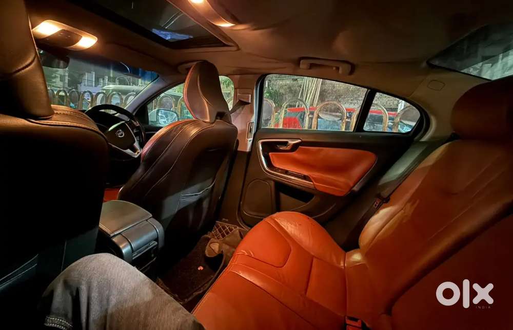 Volvo S60 2015 Diesel 140000 Km Driven