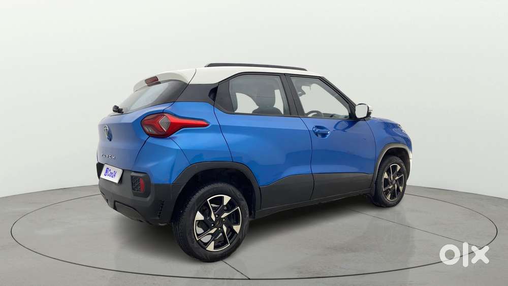 Tata Punch 1.2 Revotron Creative Amt Dual Tone, 2023, Petrol