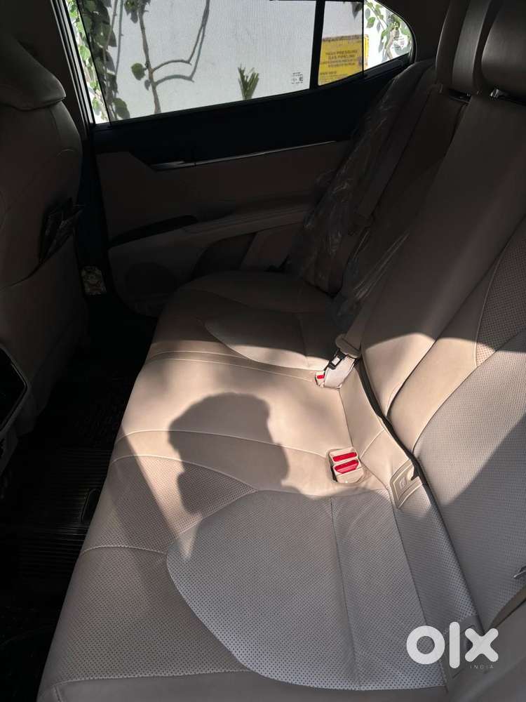 Toyota Camry 2.5 Hybrid, 2024, Petrol