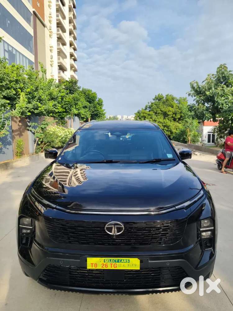 Tata Safari Accomplishe Plus At Dark Edition 2023