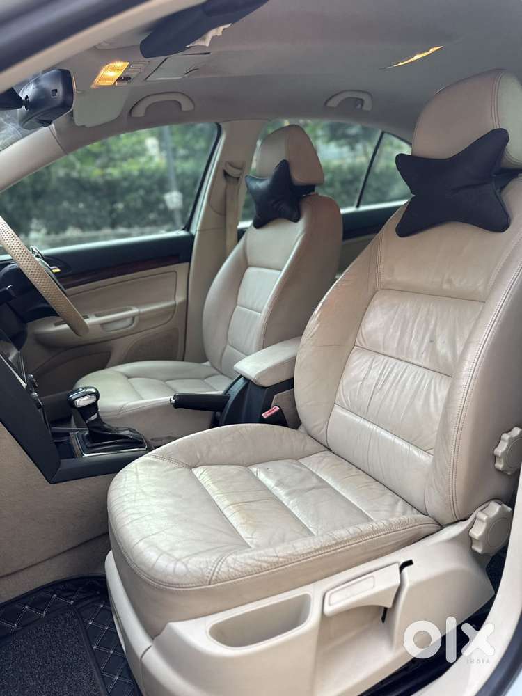 Skoda Laura Elegance 2.0 Tdi Cr At, 2011, Diesel