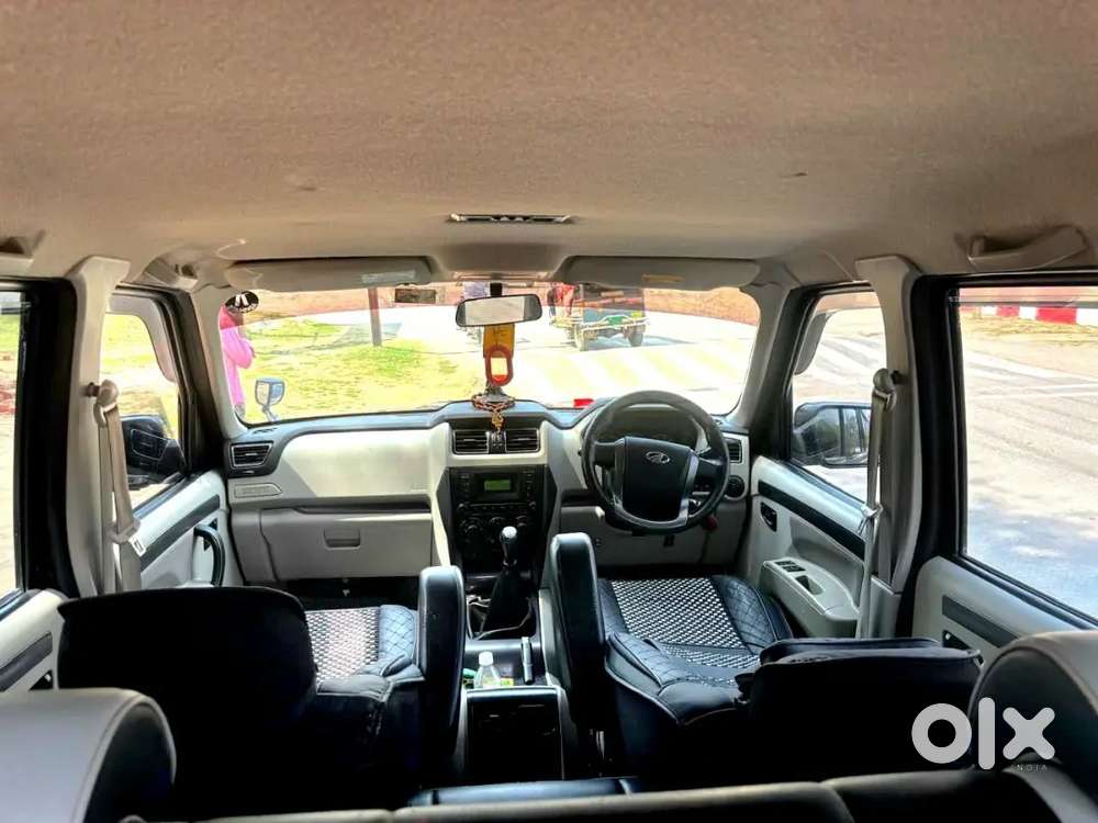 Mahindra Scorpio S7 Black Color 1st Owner  2020 On Record Driven