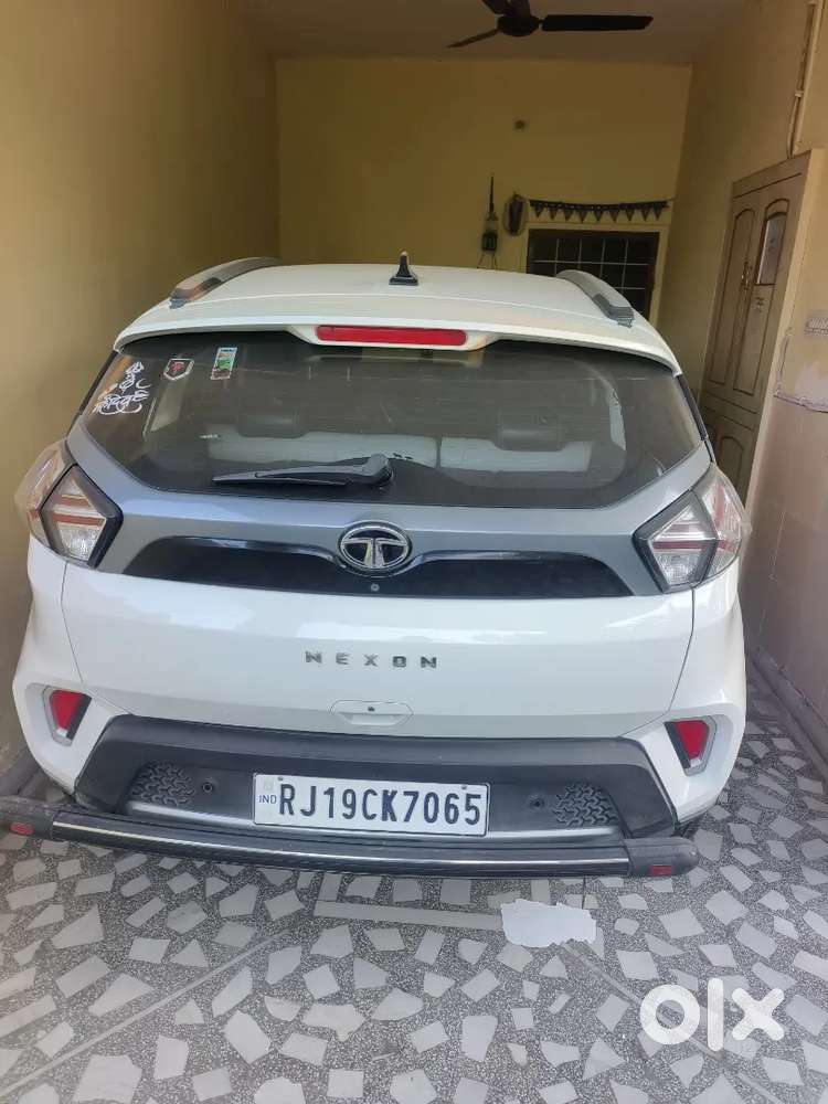 Tata Nexon Petrol Manual 2021 Petrol+cng Top Modal