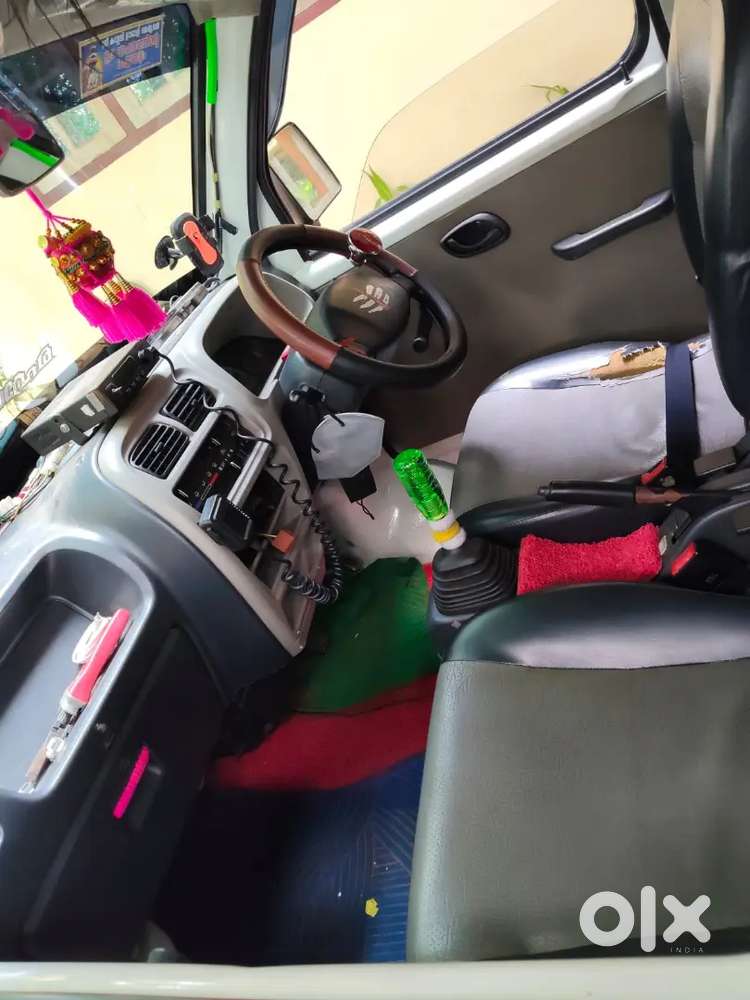 Maruti Suzuki Eeco 2016