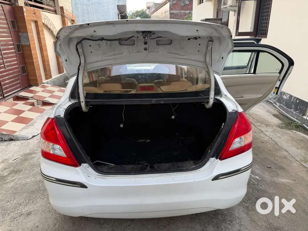 Maruti Suzuki Dzire Vxi 2015