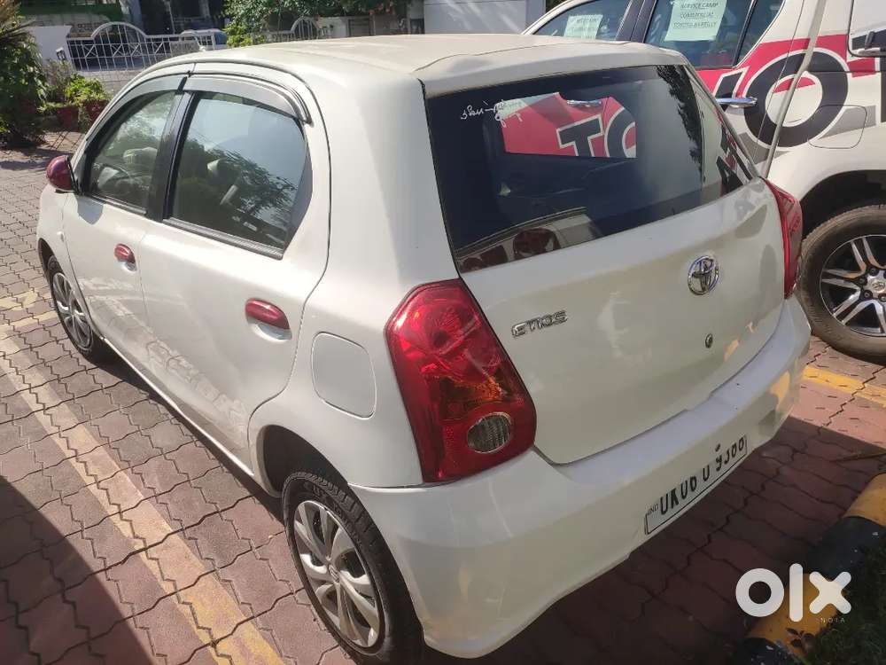 Toyota Etios Liva 2012 Diesel 150000 Km Driven