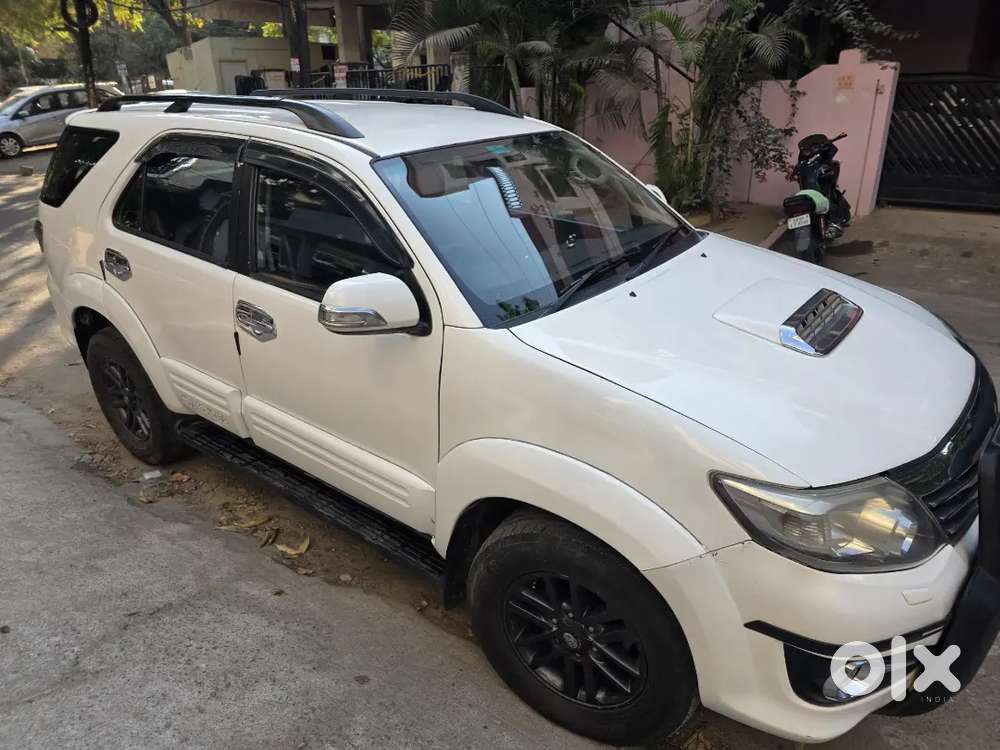 2015 Toyota Fortuner 4x2 Mt