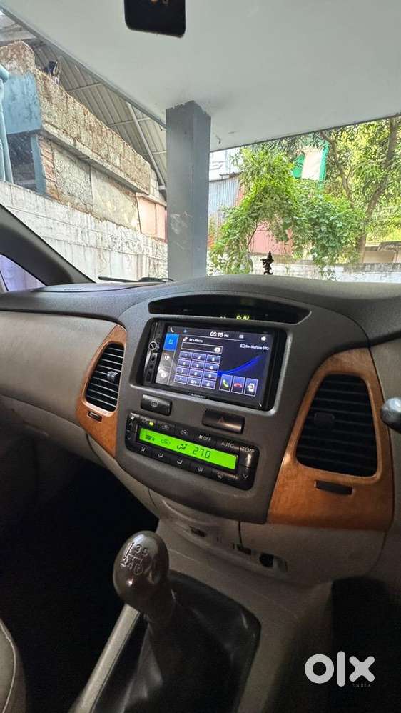 Toyota Innova 2009 Diesel 157000 Km Driven