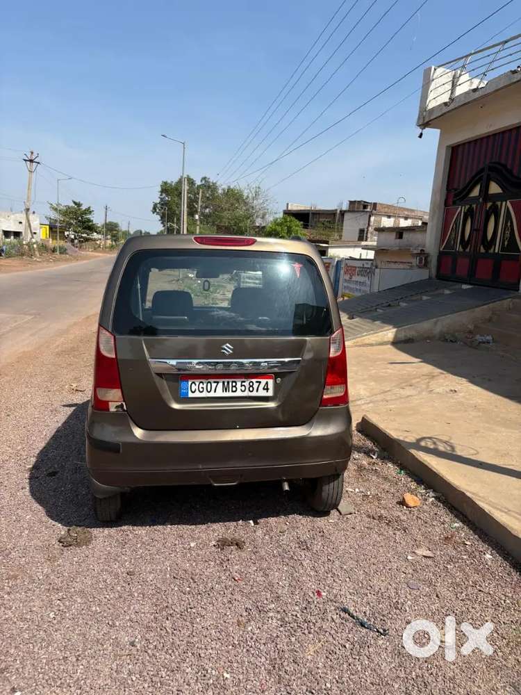 Well-maintained 2012 Maruti Suzuki Wagon R - Brown