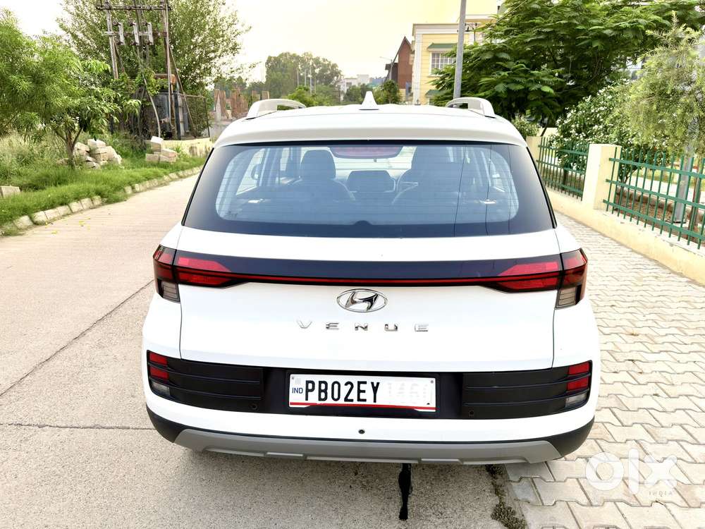 Hyundai Venue S Plus Mt 1.2 Kappa, 2024, Petrol