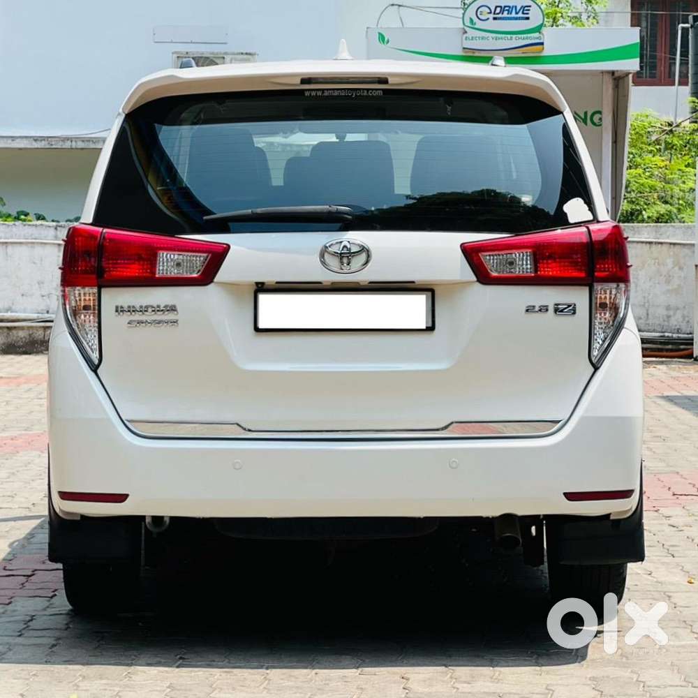 Toyota Innova Crysta