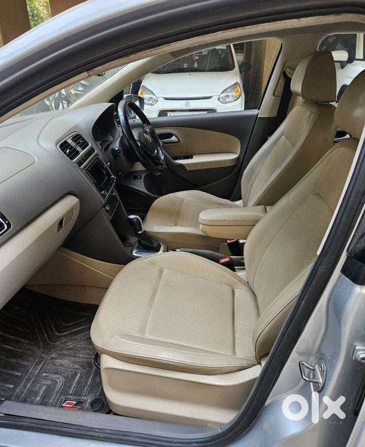 Volkswagen Vento 1.2 Tsi Highline At, 2016, Petrol