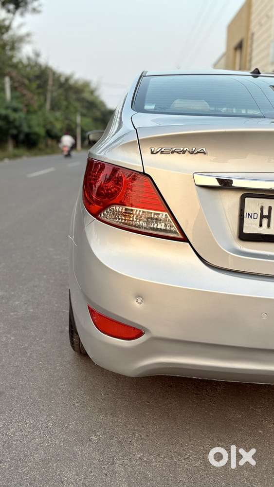 Hyundai Verna 1.6 Sx Vtvt, 2013, Petrol