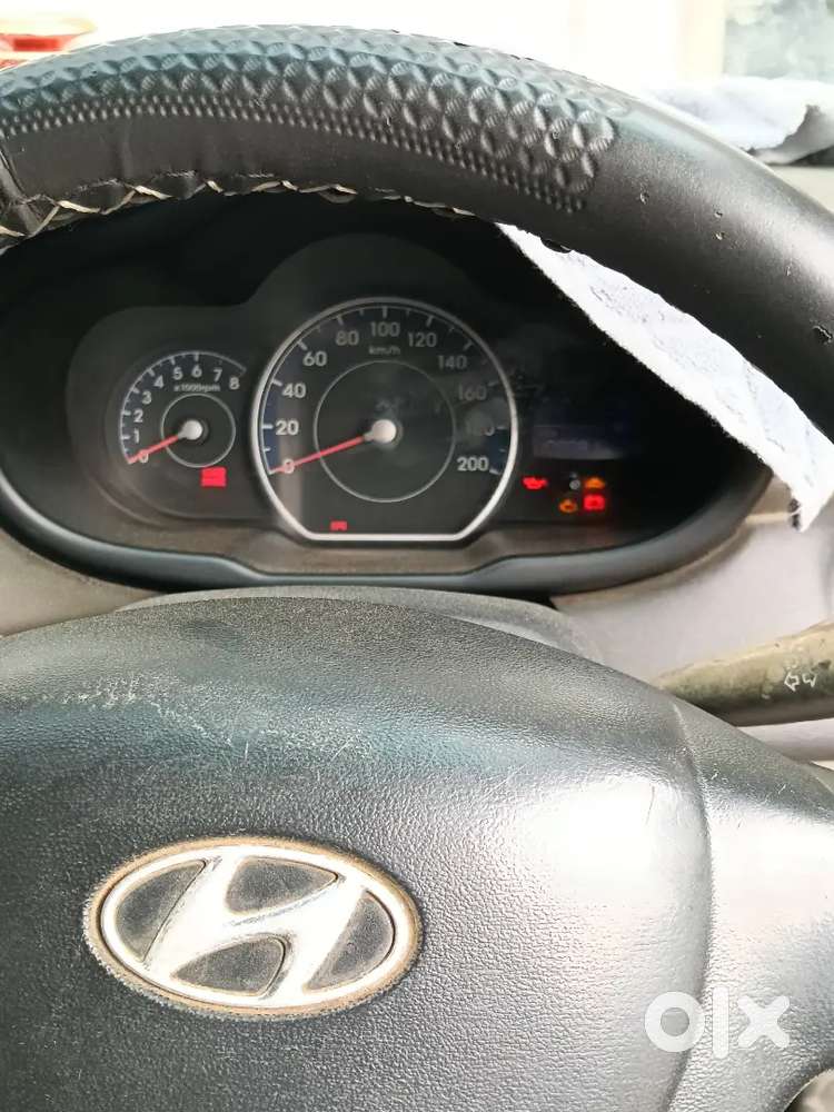 Hyundai I10 Sportz Petrol 2011