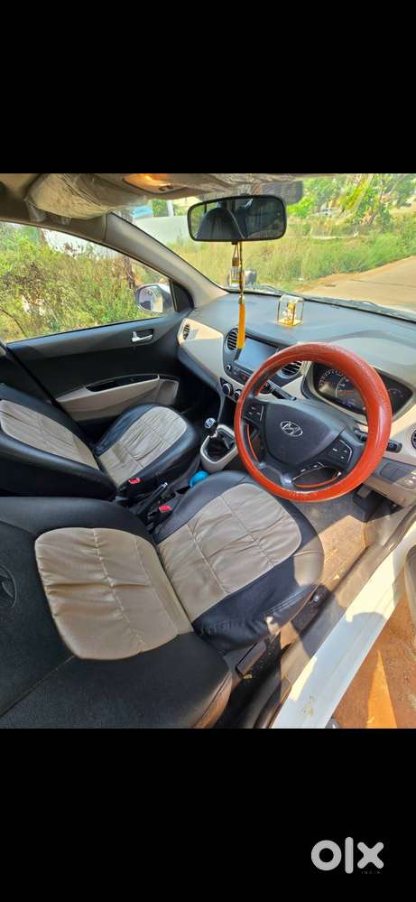 Center Lock Steering Mount Control Top Variant Features