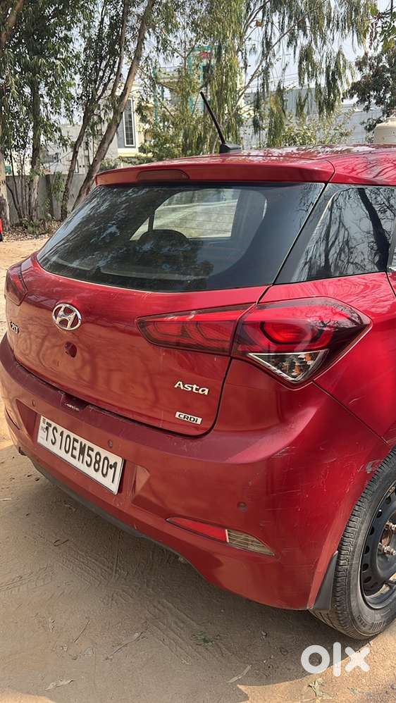 Hyundai Elite I20 2017 Diesel 122500 Km Driven