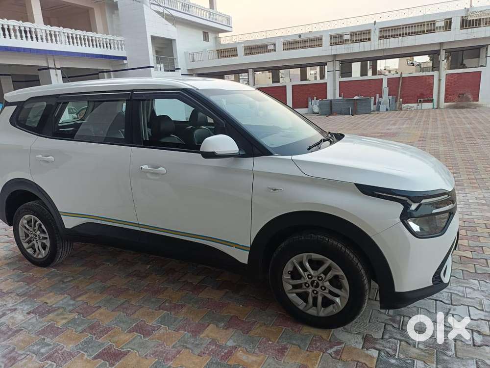 Kia Carens 1.5 Prestige Plus Diesel 7 Str Imt, 2023, Diesel