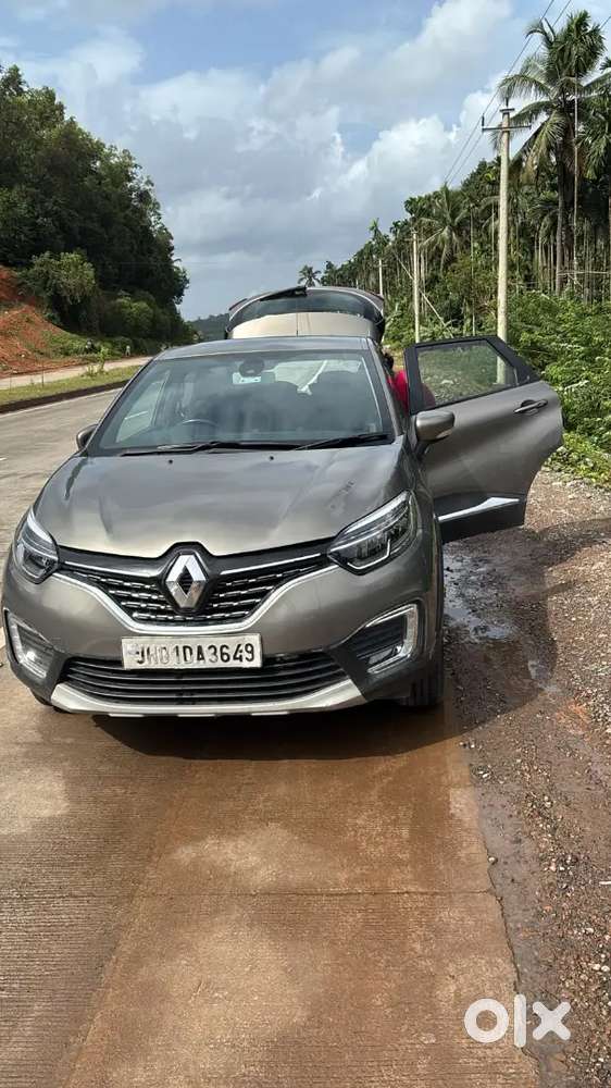 Renault Captur 1.5 Rxt Diesel (top Model) -2018 / 48k Km / New Battery