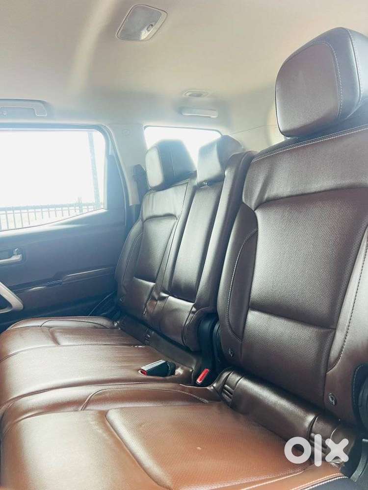 Mahindra Scorpio N Z8 Select Diesel At 2wd 7-seater, 2025, Diesel