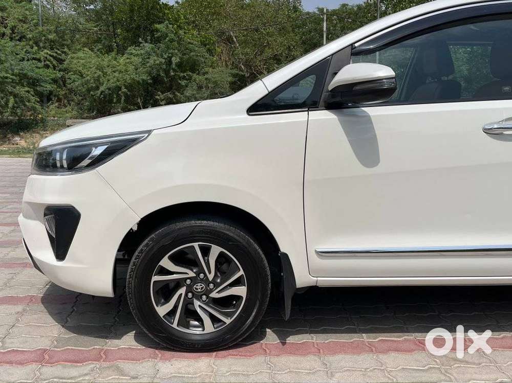 Toyota Innova Crysta [2020-ongoing] 2.7 Vx 7 Str, 2022, Petrol
