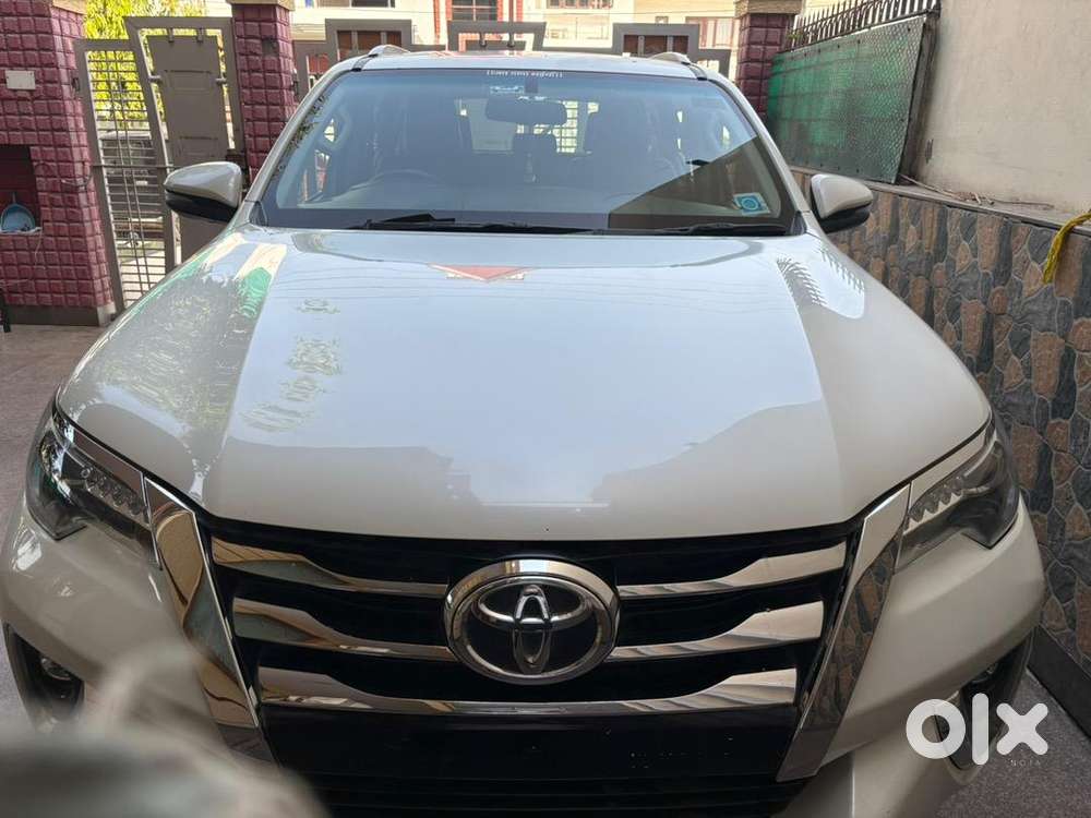Toyota Fortuner 2021 Diesel 86180 Km Driven