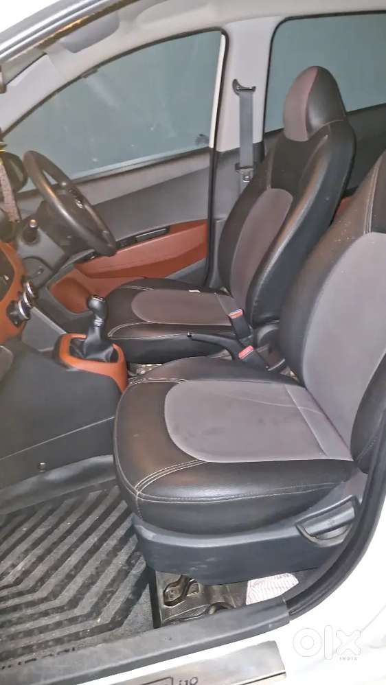 Hyundai Grand I10 2016 Petrol 19390 Km Driven