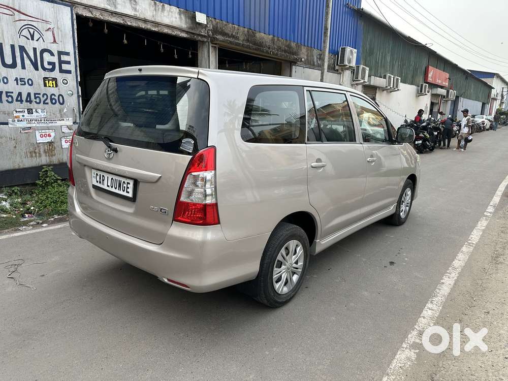Toyota Innova 2.5 G (diesel) 8 Seater, 2012, Diesel